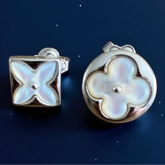 Floral LV Silver and White Earrings - Picture 1 of 4